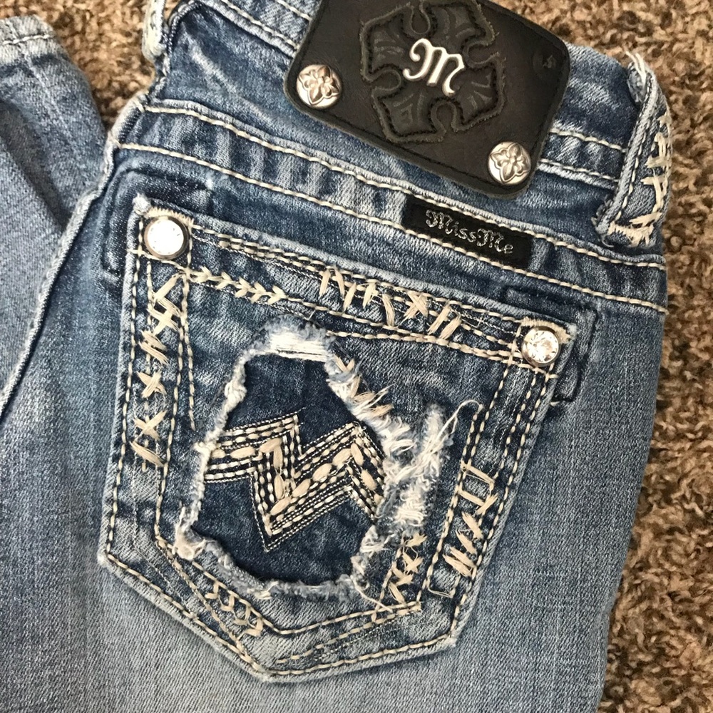 Miss Me cuffed skinny size 23
